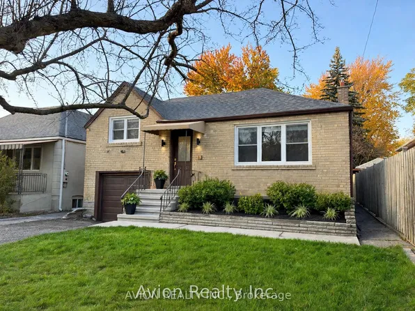 58 Abitibi Ave, Toronto, ON M2M 2V4