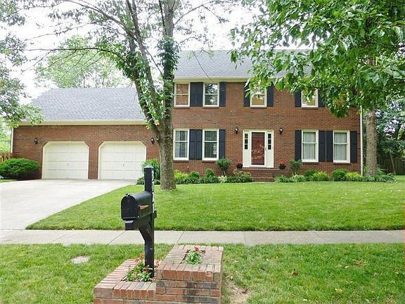 3rd image of 3721 Higbee Woods Ct