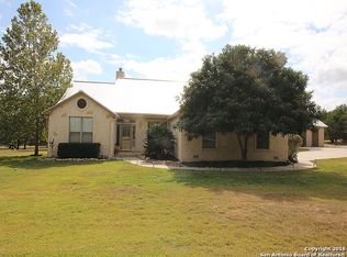 219 Rolling View Dr, Boerne, TX 78006