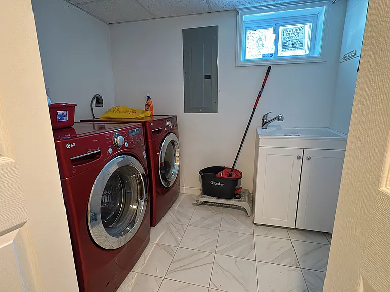 56 Marcus Ave — Photo 14