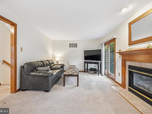4th image of 246 Moria Pl #246
