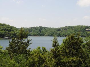 8507 Admiral Nimitz Dr, Rogers, AR 72756