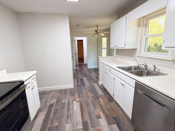 2nd image of 206 Ohara Dr