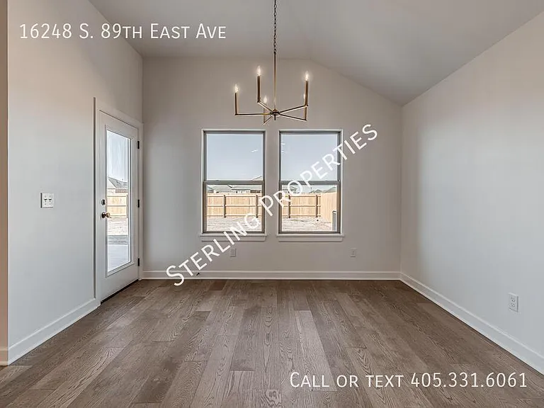 16248 S 89th East Ave — Photo 17