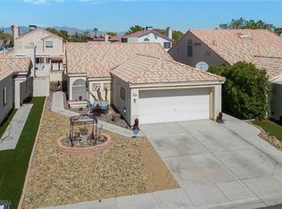 7066 Orange Grove Ln, Las Vegas, NV 89119