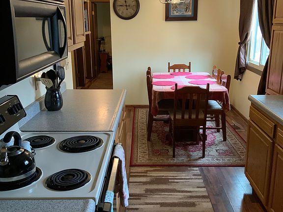 3rd image of 6042 E Gibson Ave