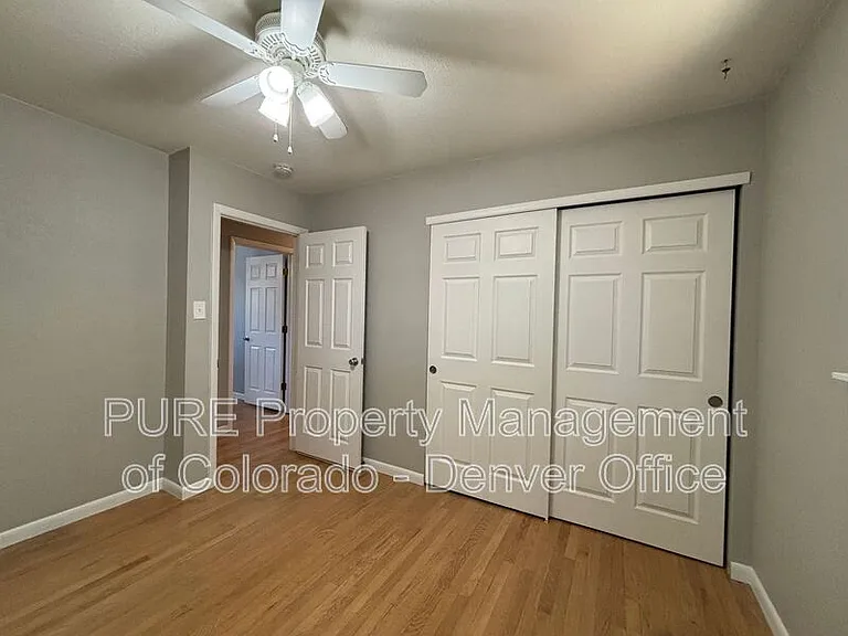 2255 S Clermont St — Photo 16