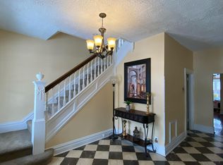 133 N Main St, Houston, PA 15342