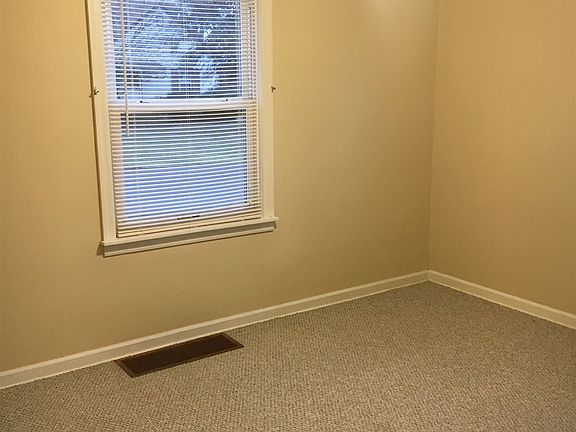 607 Sherman Bed