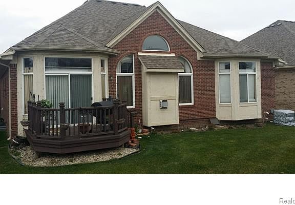 2nd image of 30146 Trailwood Dr