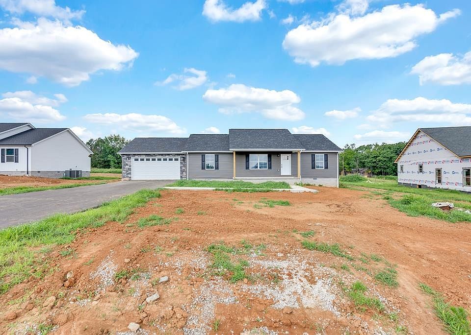 1st image of 586 Harleys Ridge Rd
