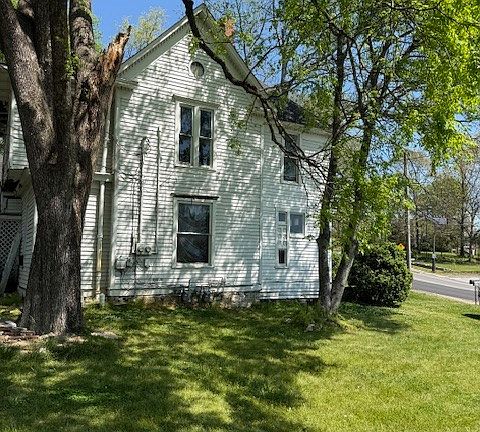 2nd image of 200 Mulberry Ave #0