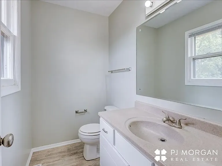 8903 Florence Dr — Photo 7