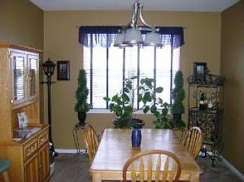 5th image of 5825 Lucerne Ln