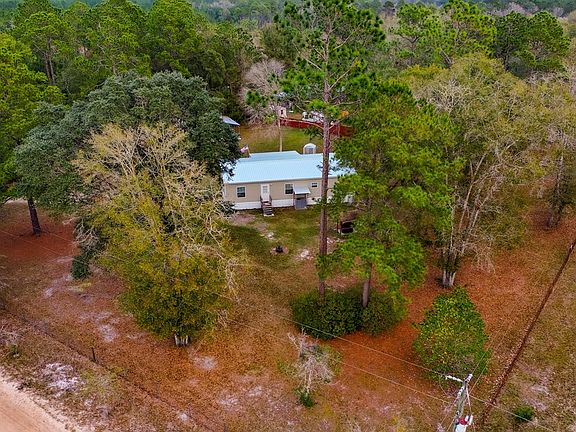 4th image of 918 Plantation Cir
