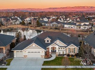 916 S Heron Pointe Way, Eagle, ID 83616