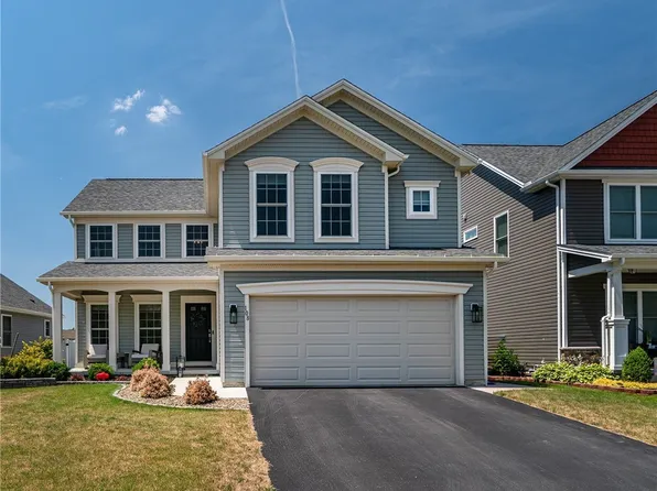 108 Boxelder Ln, Buffalo, NY 14228