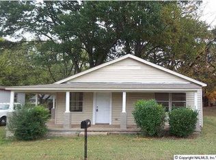 1218 19th Ave SE, Decatur, AL 35601