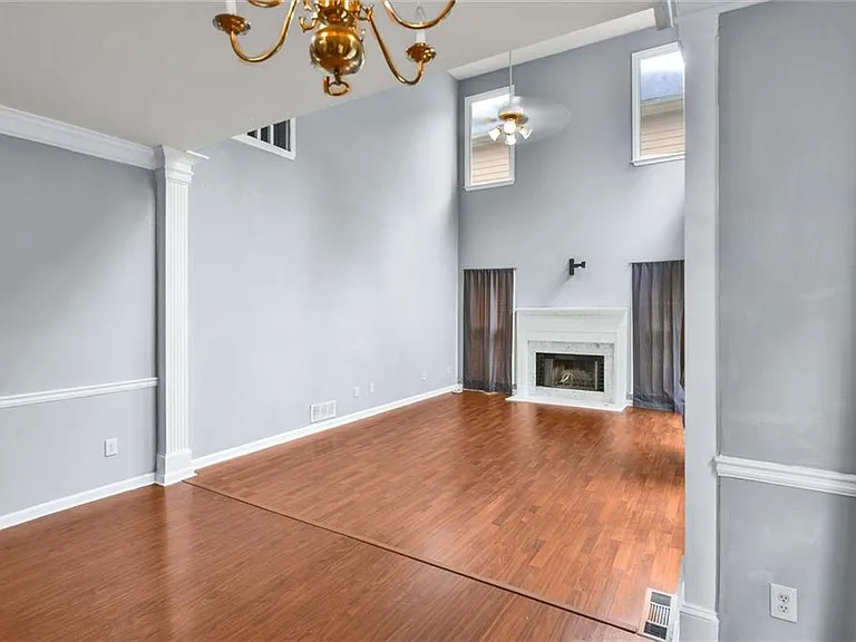 514 Rams Ct — Photo 18