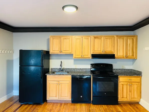 Pet-friendly Apartments for Rent in Hartland, VT!