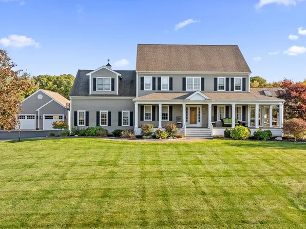 21 Smith St, Westborough, MA 01581