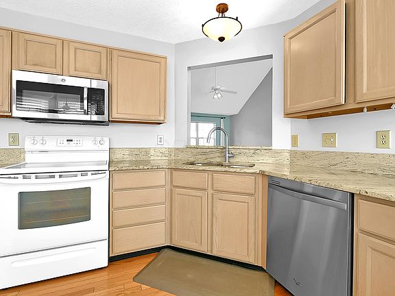 5th image of 5414 Haussman Pl