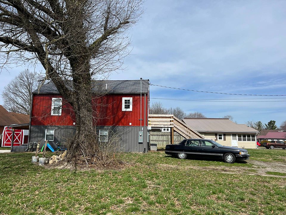 2nd image of 144 West St
