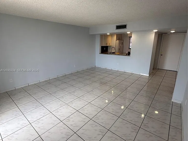 8625 NW 8th St #420 — Photo 9