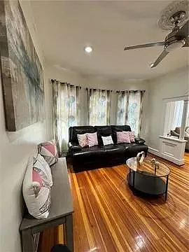 32 Reynolds Ave #1 — Photo 4