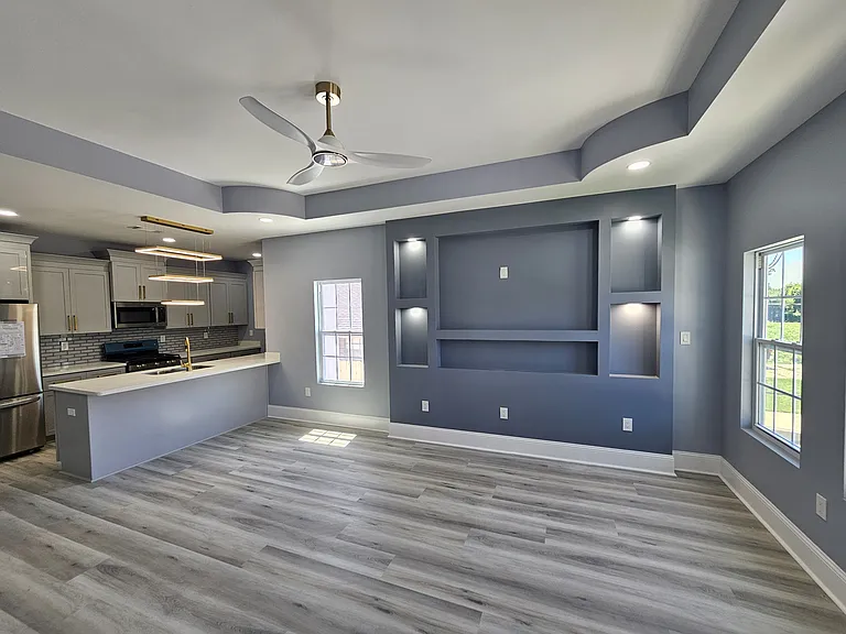 2618 Gadsden St — Photo 2