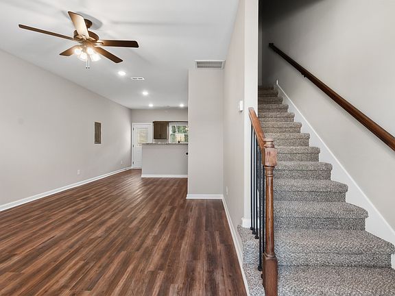 4th image of 1115 Hillwood Dr #G5