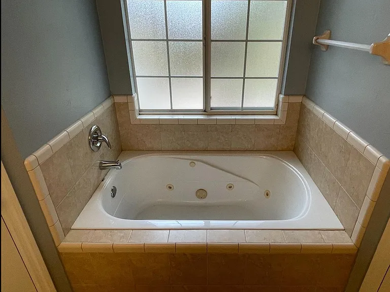 7491 SW 86th Way — Photo 8