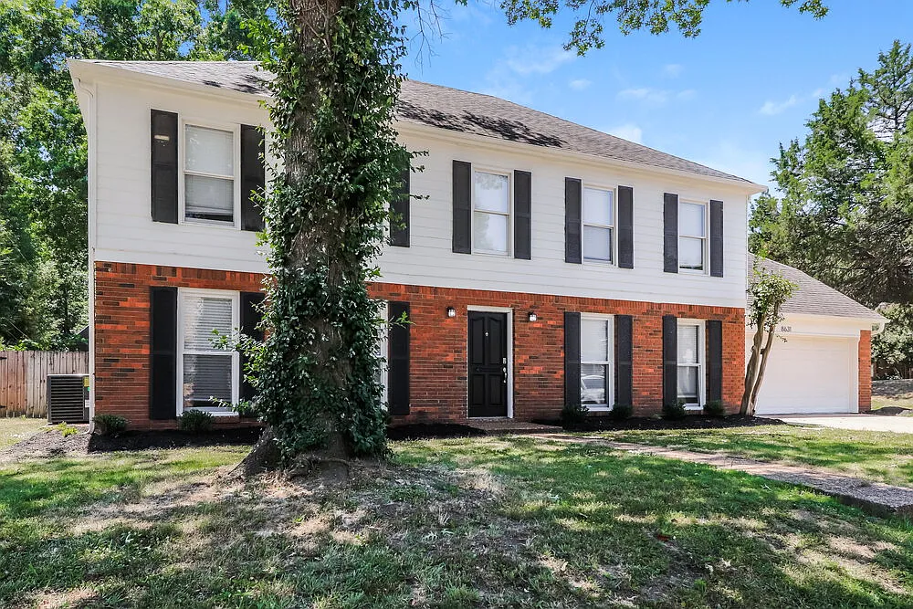 4 bed, 2.5 bath, 2756 sqft, $2,280 — Photo 4