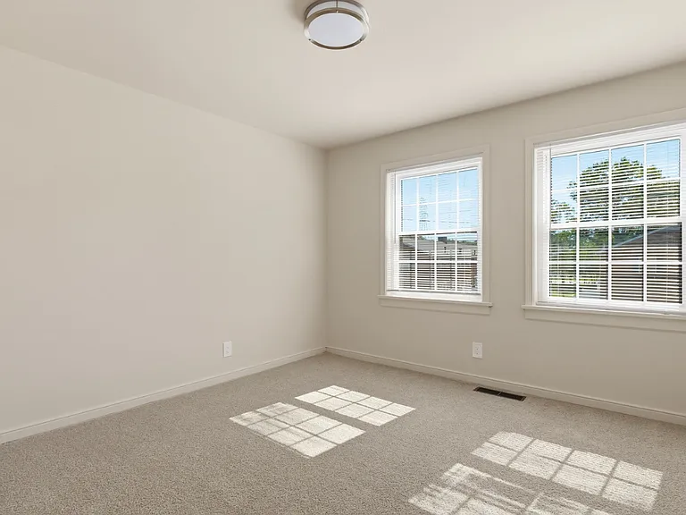 Townhouses of Chesterfield II — Photo 17