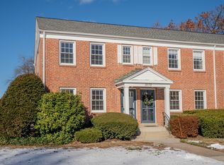 1070A Farmington Ave #1070A, West Hartford, CT 06107
