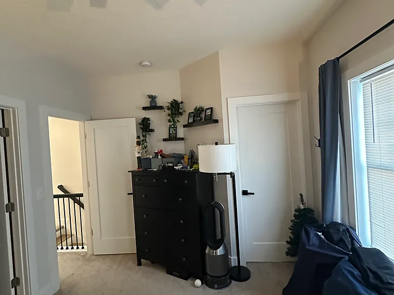 157 N Powell Ave — Photo 34