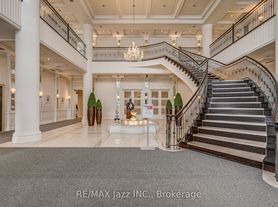 15 Greenview Ave