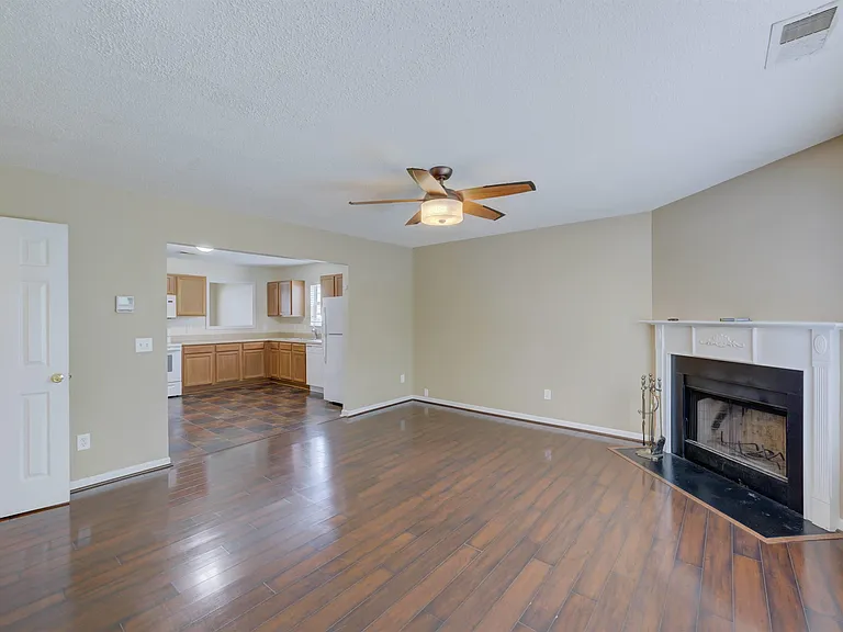 1908 Lake Carolina Dr — Photo 14