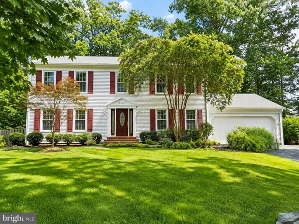 6200 Maple Run Ct, Clifton, VA 20124