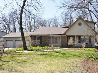 2417 Trillium Ln, Naperville, IL 60565