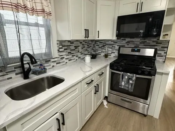 94 Judy Dr #96, Keasbey, NJ 08832