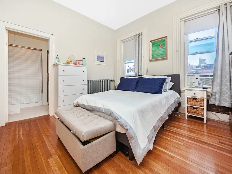 32 Monument Sq #3 — Photo 12