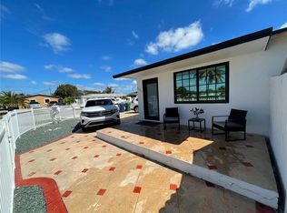 4480 NW 170th St, Miami Gardens, FL 33055