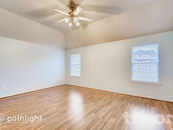 5th image of 2921 Gabriel Dr