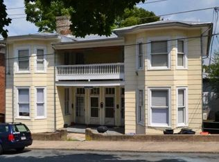 15 S Madison St APT 3, Staunton, VA 24401