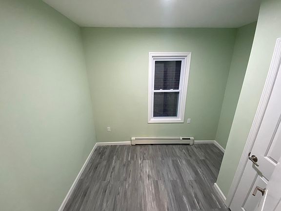 4th image of 109 Street Off Rockaway Blvd Floor 2
