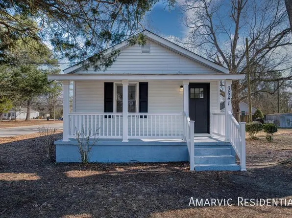 3541 Zeno St, Farmville, NC 27828