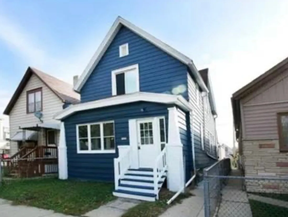 1428 South 3rd Street - Upper — Photo 1