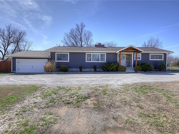 2nd image of 3420 SE Lostine Rd