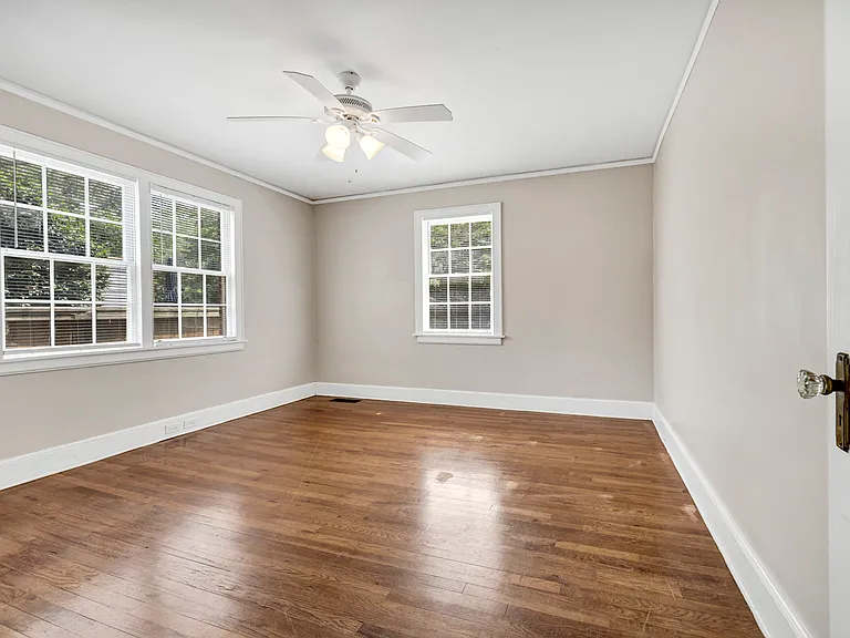 312 S Woodrow St — Photo 14